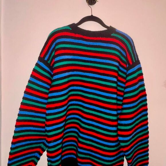 Unisex Hand Knit Sweater - Picture 2 of 6